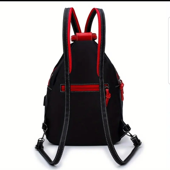 Beautiful Backpack - Picture 4 of 9